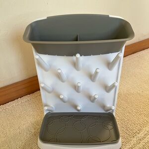 Gray and White Bottle Drying Rack